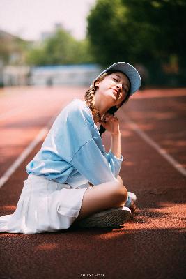 善良女秘书的目的,善良的女秘书